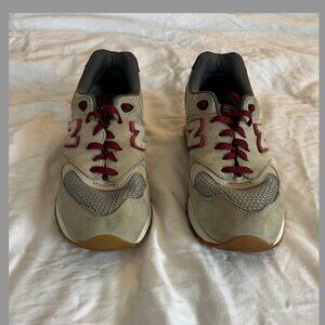 New Balance 999 Sneakers. men's 10